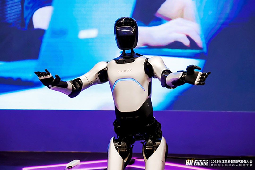 一竞技-静吸双拢打造理想厨居生活 美的极光系列油烟机DK7新品轻净来袭